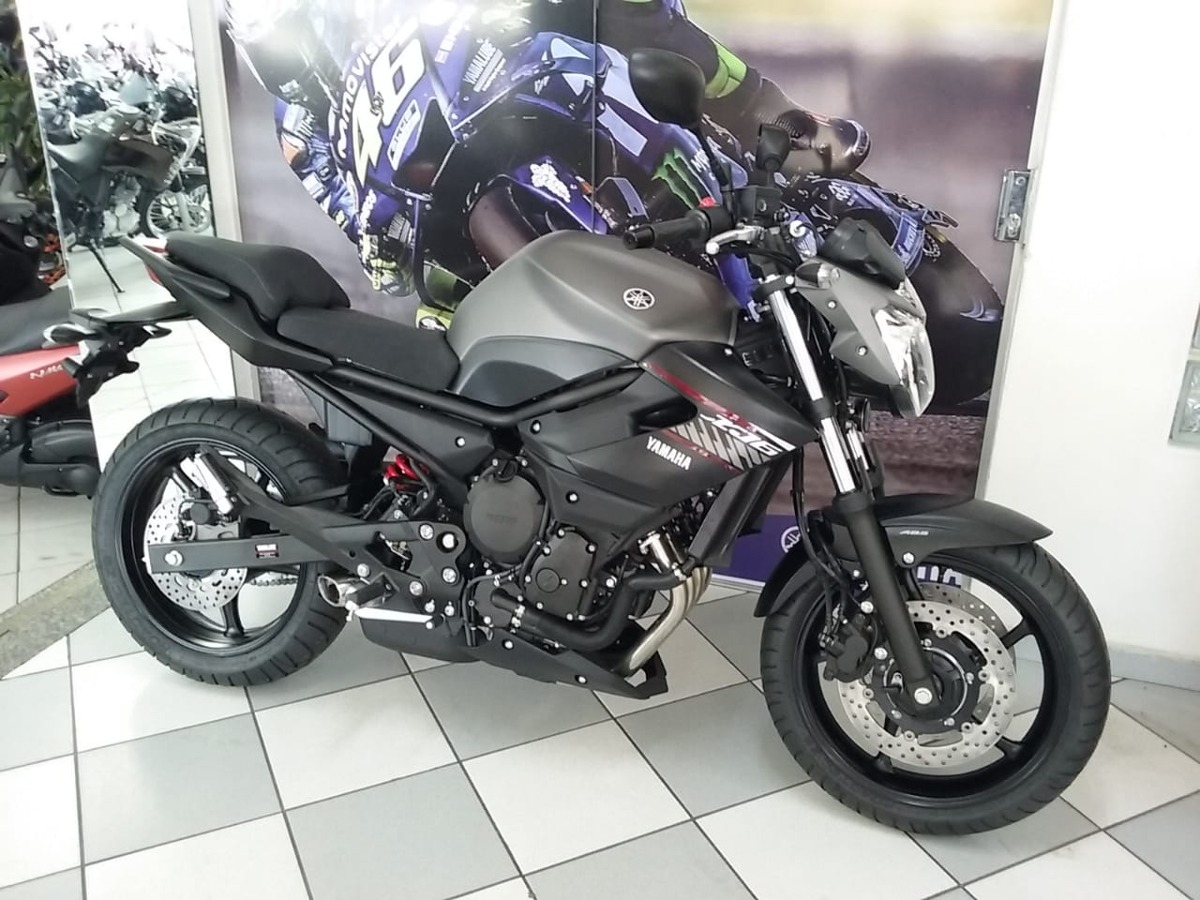 Moto Yamaha XJ6 N - 2016 - R$ 28990.0