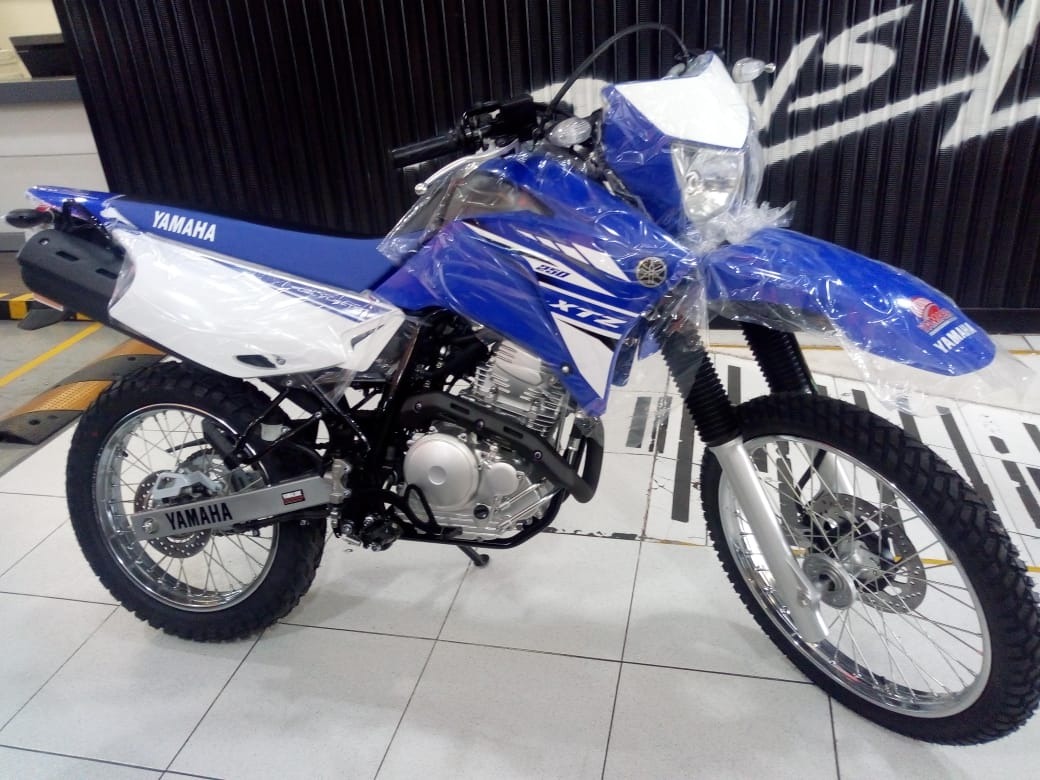 Атаки 250 купить. Yamaha XTZ 250. Ямаха Dr 250. Ямаха на 250 кубов 2020. Атаки др 250 эндуро.