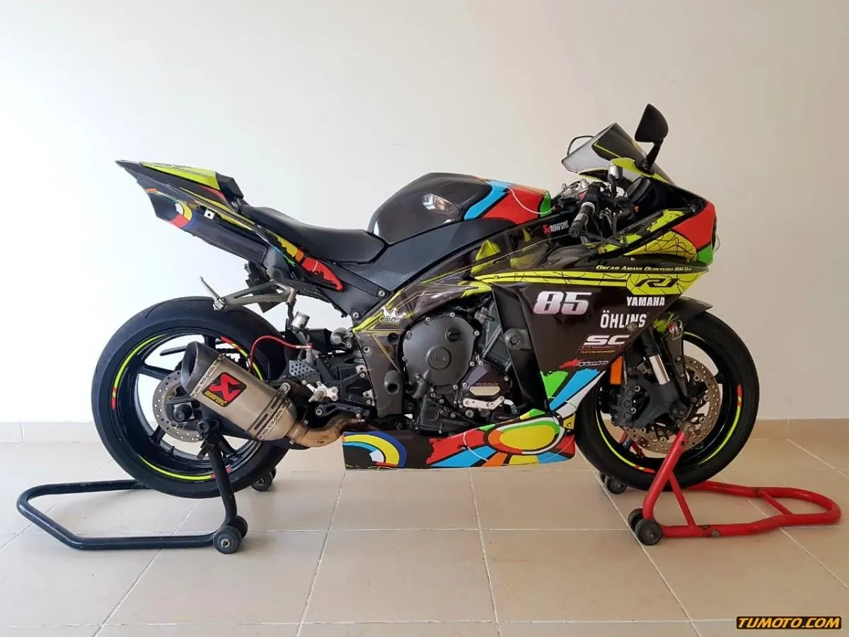 Yamaha Yzf R1 25000000
