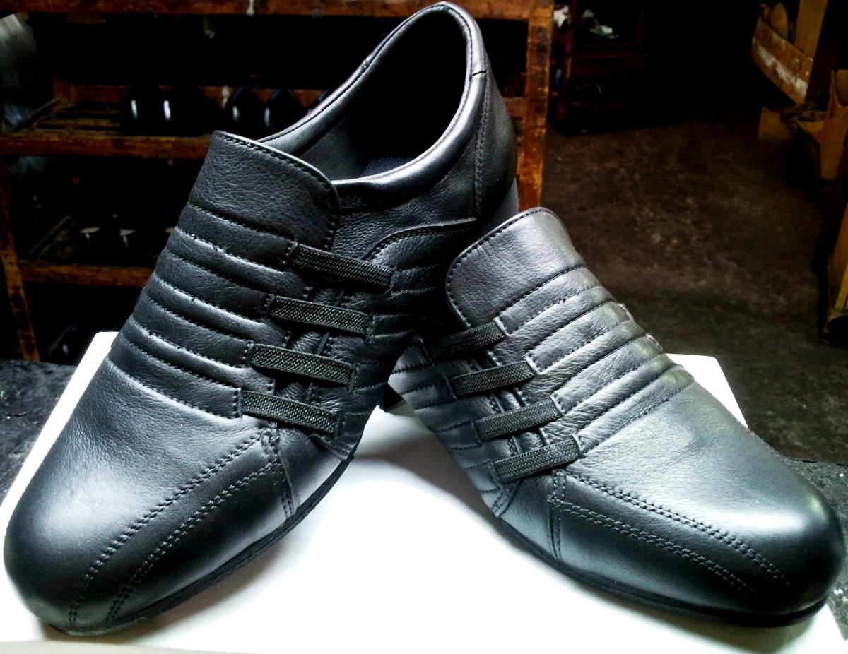 También te puede interesar Lacoste avupude.ml 1 - Zapatilla Baja Unisex Niños.