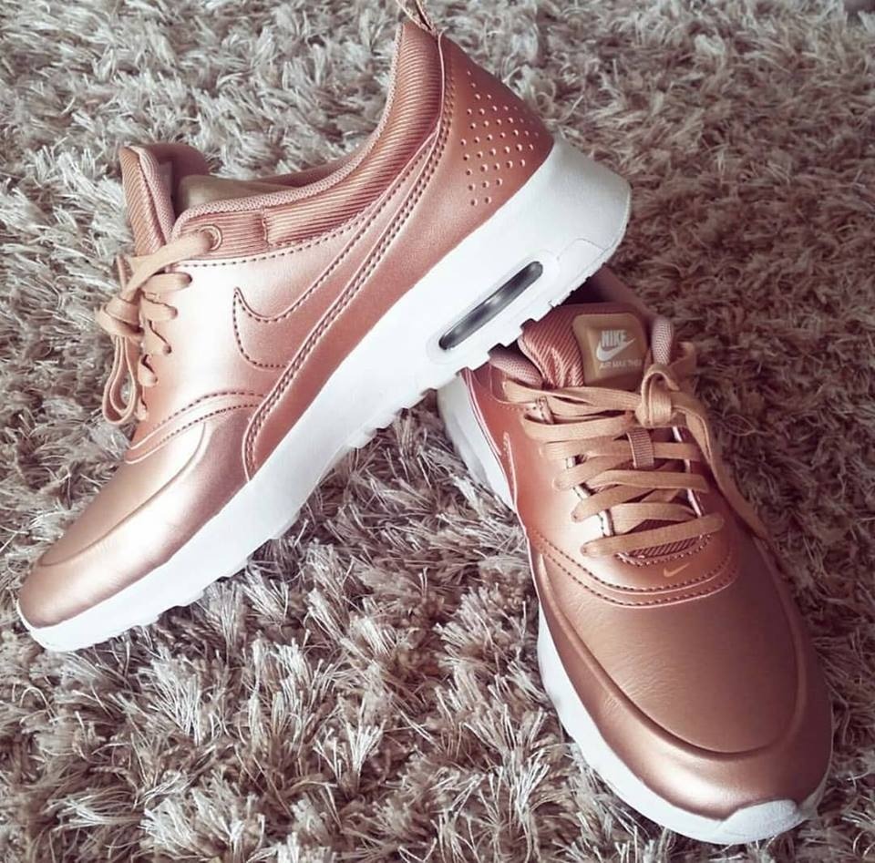 nike air thea rose gold