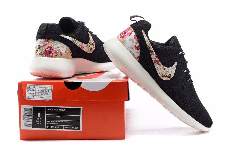 Zapatilla Nike Roshe Run Floral S 210,00 en Mercado Libre Zapatilla Nike Roshe Run Floral S 210,00 en Mercado Libre