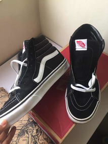 vans megaplaza