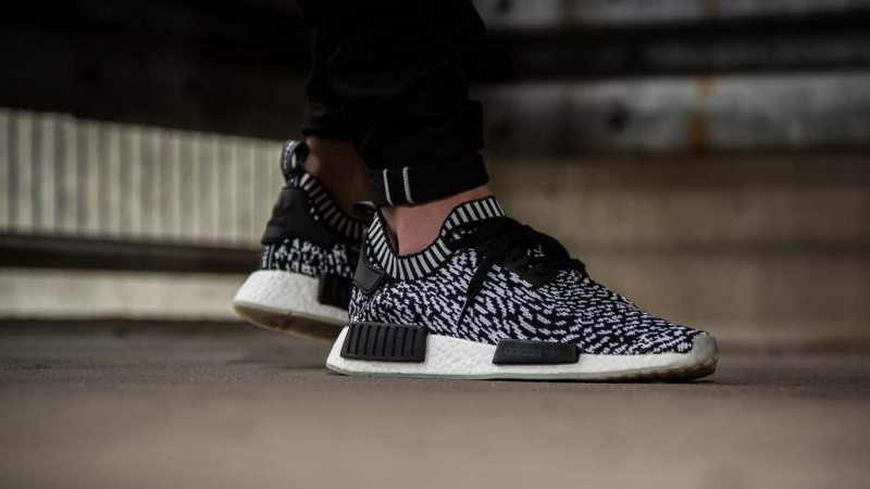 Zapatillas adidas Nmd_r1 Primeknit Talla Us 10.5 Cod By3013 - S/ 379,00 en Mercado Libre