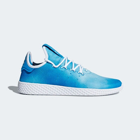 pharrell williams adidas azul