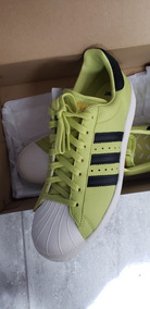 adidas zapatilla superstar boost dorado