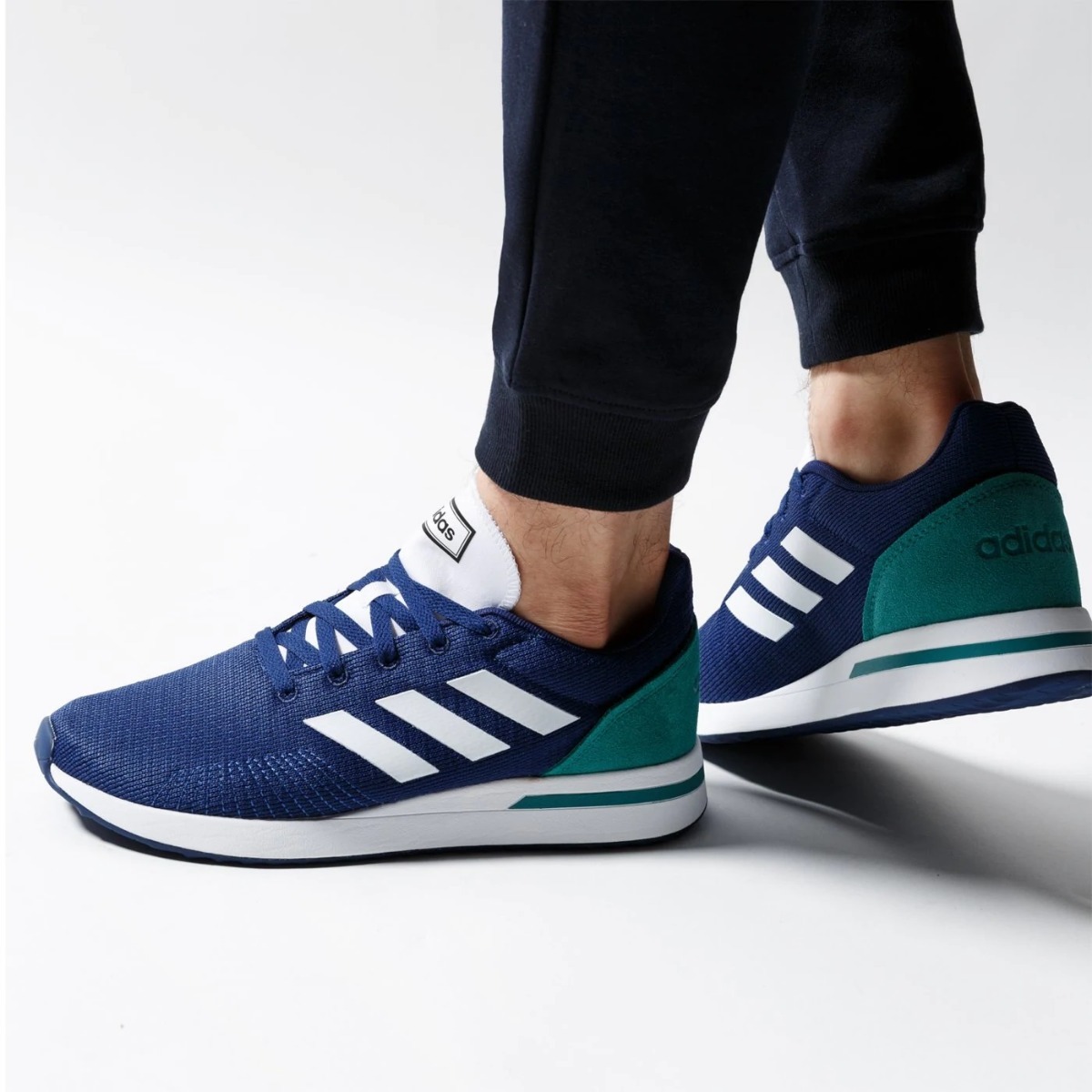 adidas run 70s mens trainers review