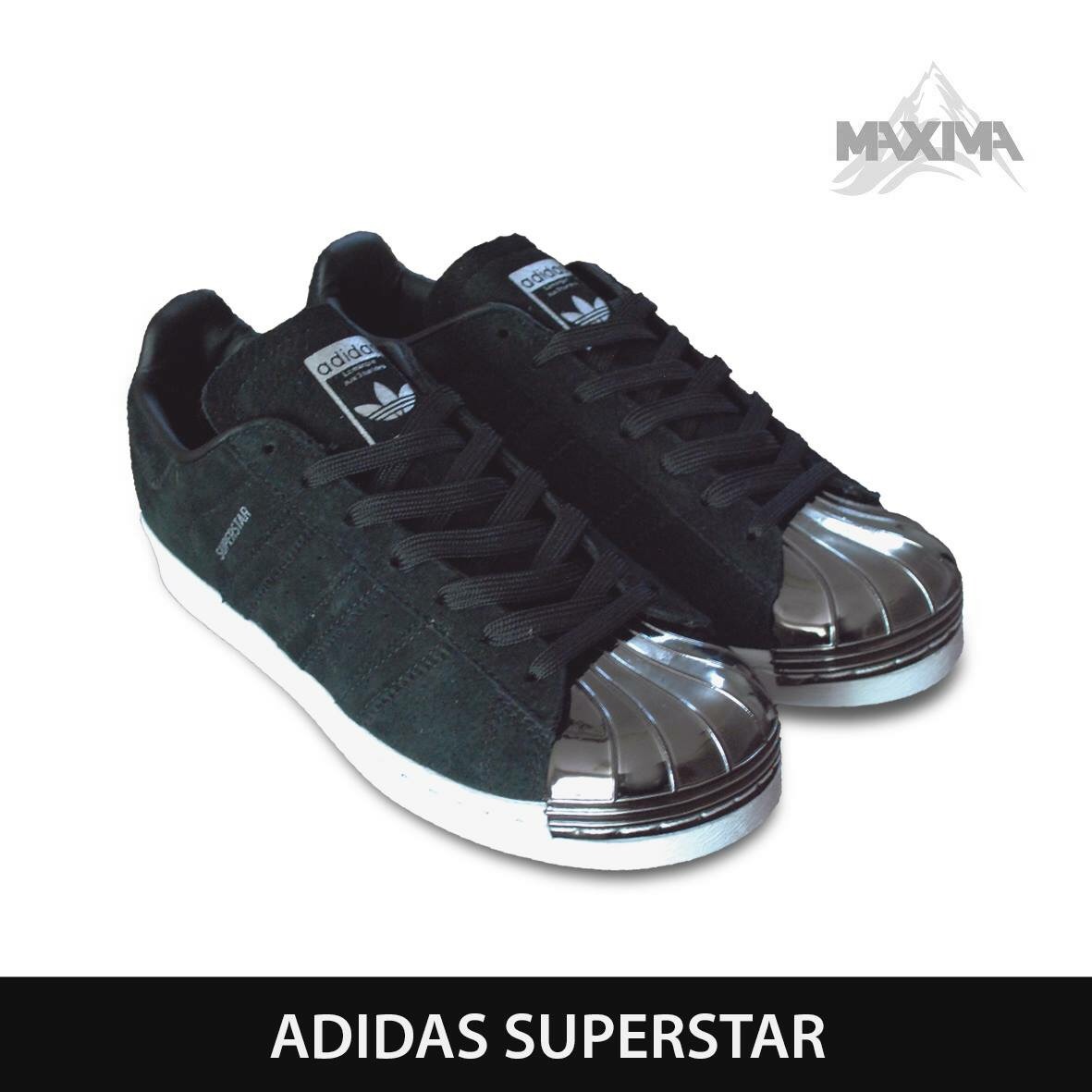 adidas con punta de metal