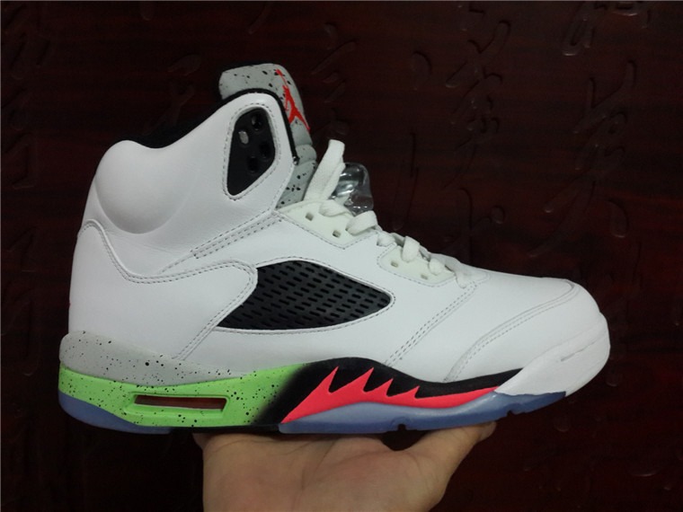 jordan retro 5 blancas