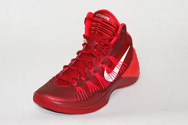 zapatillas de baloncesto nike rojas