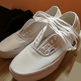 vans megaplaza