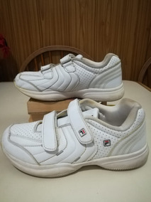 zapatillas fila con abrojo