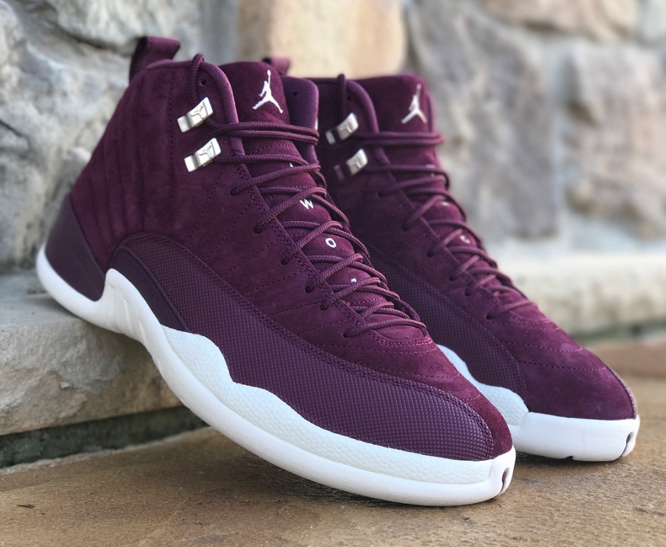 imagenes de tenis jordan 12