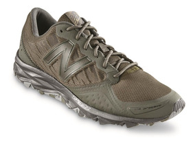 new balance 690 púrpura hombre