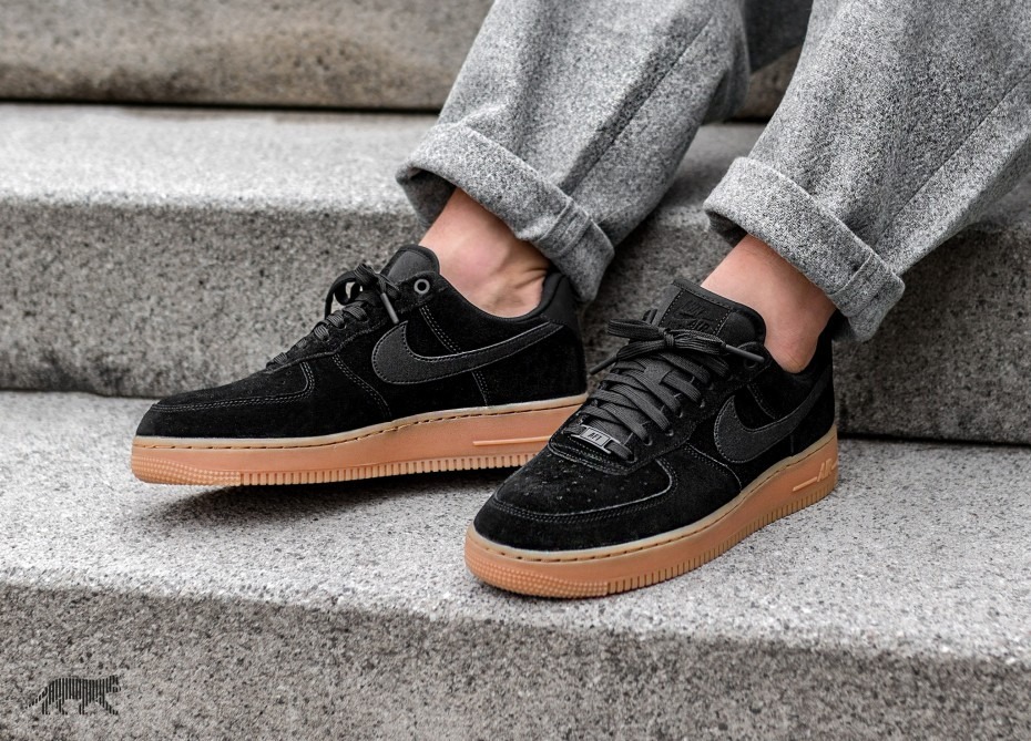 nike air force 1 07 lv8 suede