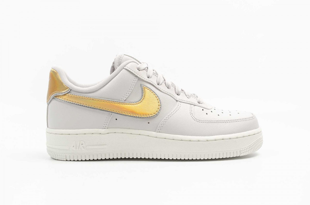 Zapatillas Nike Air Force 1 07 Mtlc Nuevas Para Mujer S 369 00