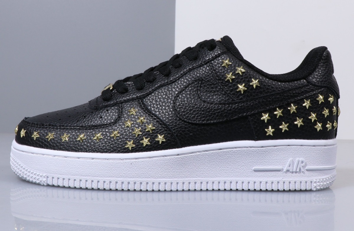 Zapatillas Nike Air Force 1 Low Negro Con Estrellas T: 36-45 - S/ 380,00 en Mercado Libre