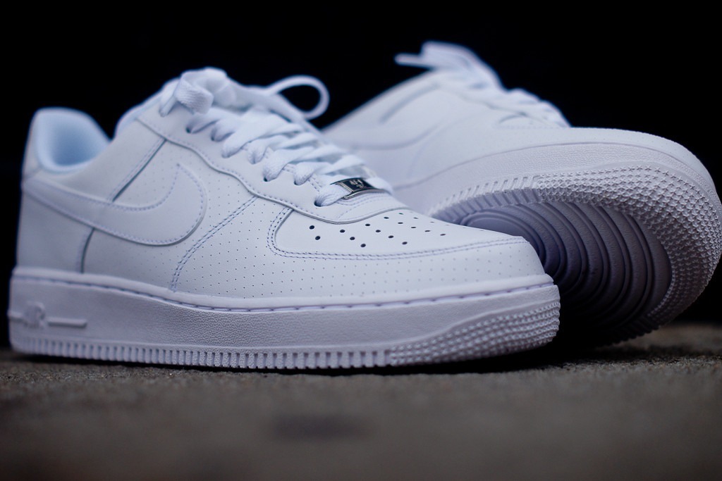 Zapatillas Nike Air Force One Low Originales En Caja 2018 - S/ 319,00 en Mercado Libre