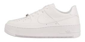 nike blancas de mujer