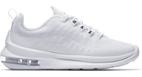 nike axis blancas