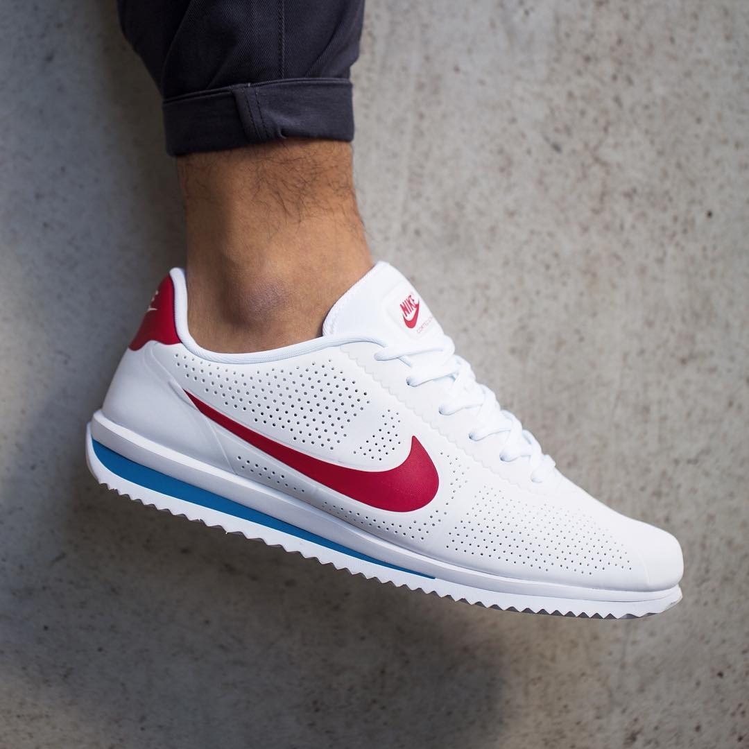 nike cortez blancos con rojo