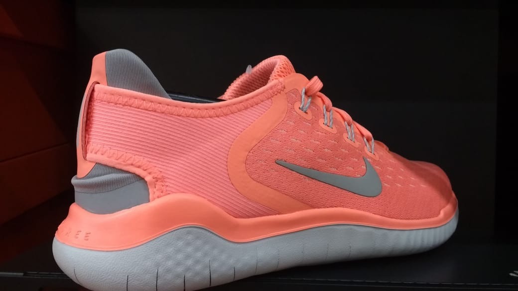 Zapatillas Nike Free Rn 2018 Damas Mujer Running 942837 800 Zapatillas Nike Free Rn 2018 Damas Mujer Running 942837 800