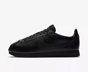 nike cortez negra hombre