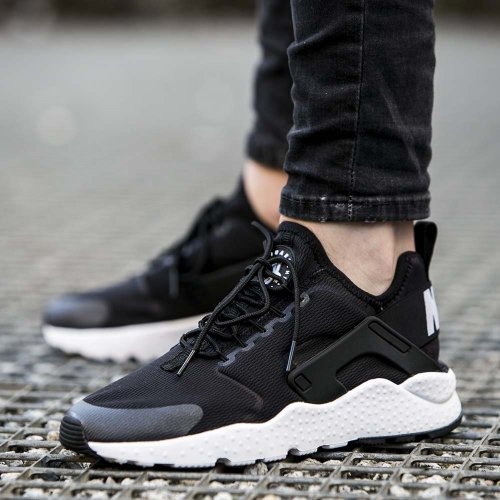 nike huarache ultra negras