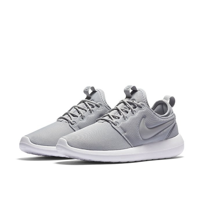 nike roshe run gris