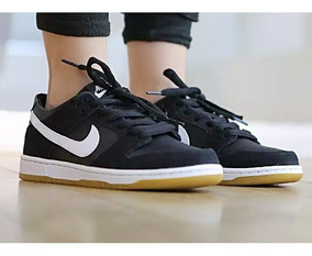 nike dunk low negro
