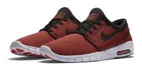 janoski max rojas