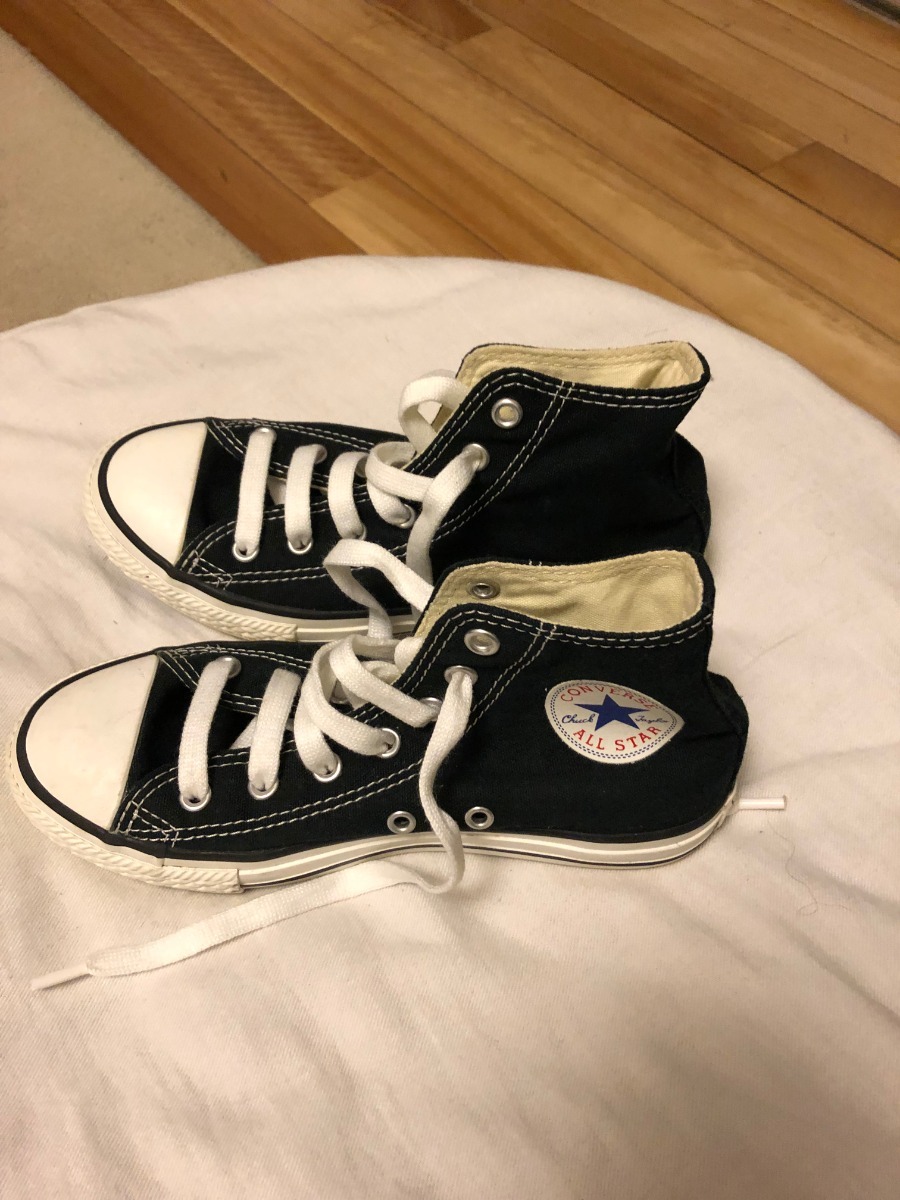 {keywor d} converse niñas negras