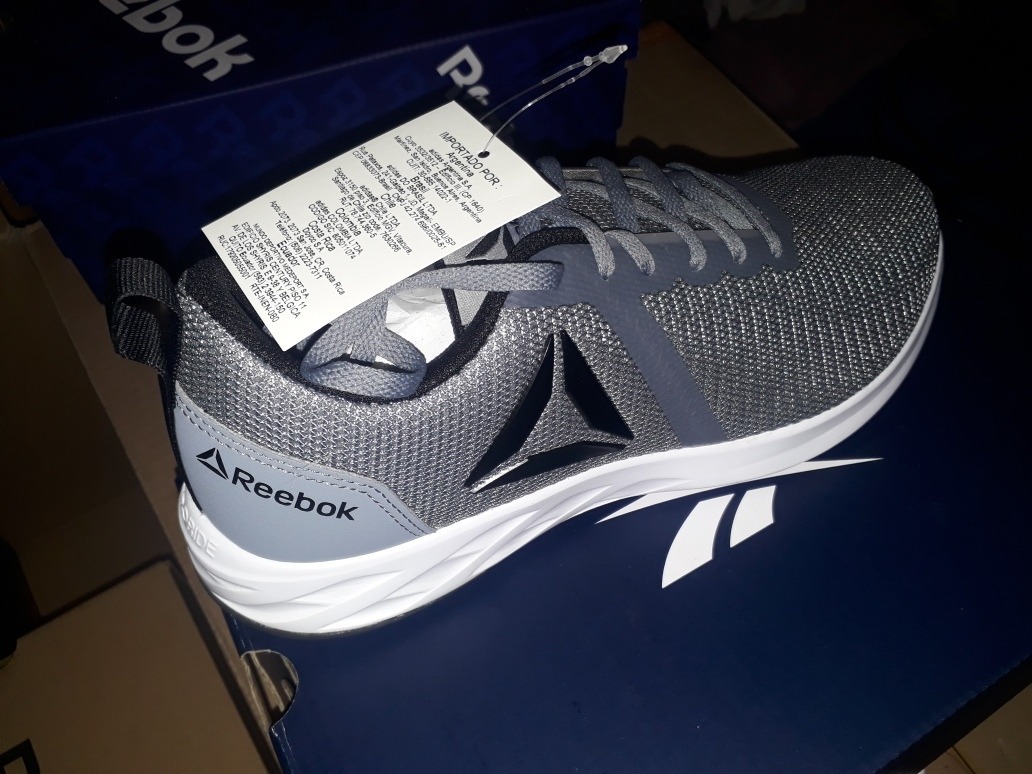 reebok astroride essential