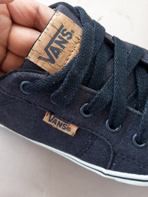 vans megaplaza