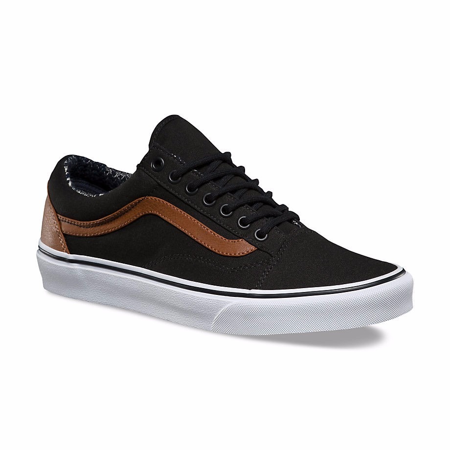 vans negras y marron