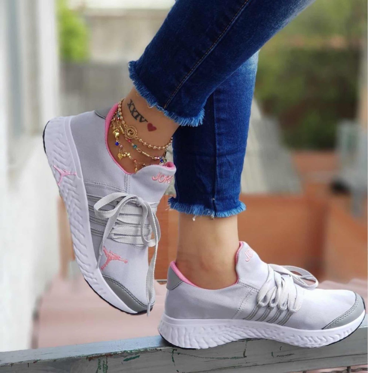 zapatos deportivos jordan de mujer