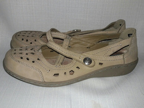 skechers relaxed fit dorados