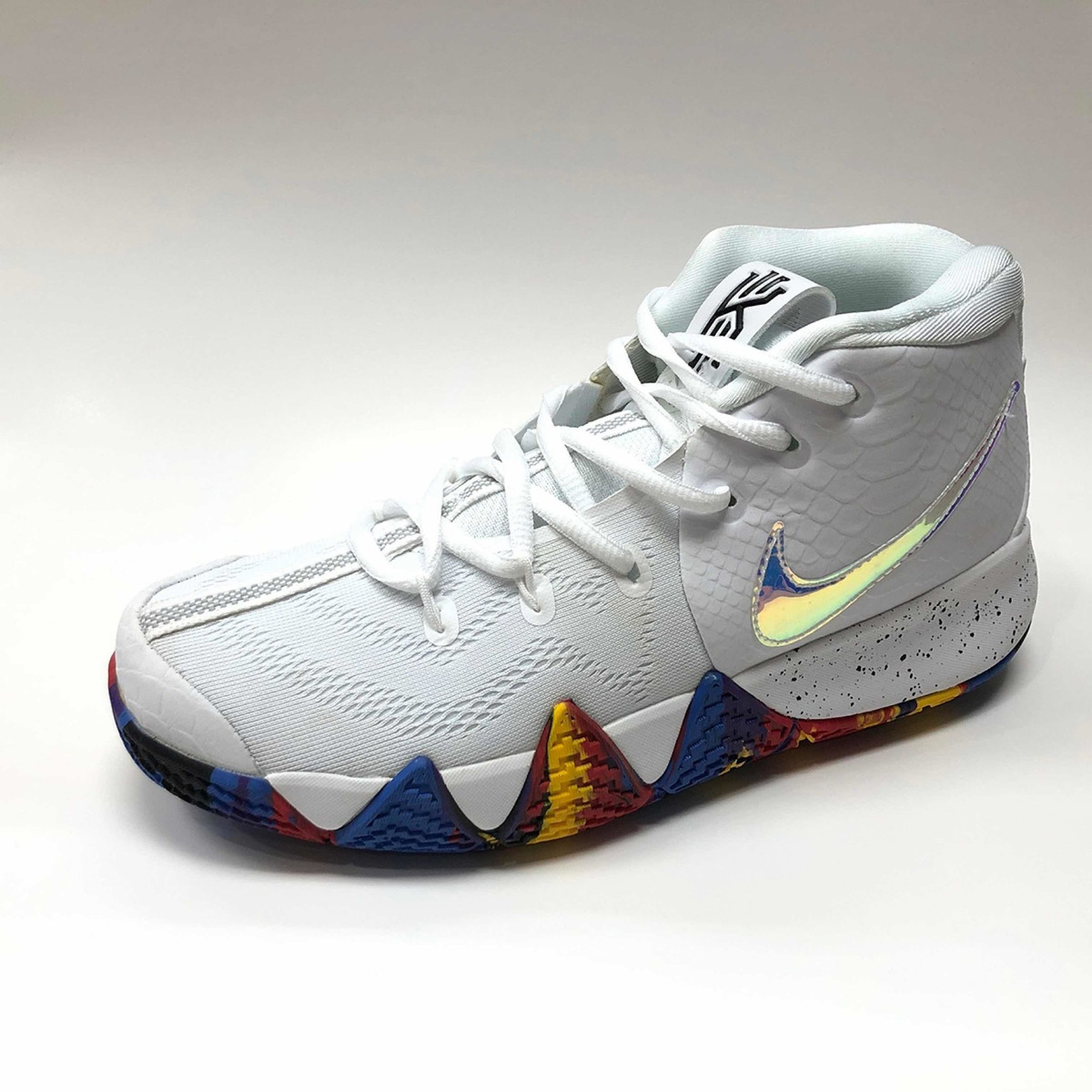 zapato kyrie irving 4