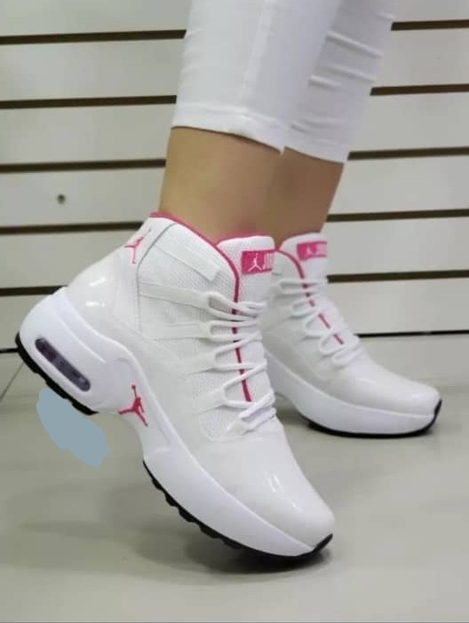 Zapatos Botines Jordan Para Dama! - Bs. 1.125.000,00 en Mercado Libre