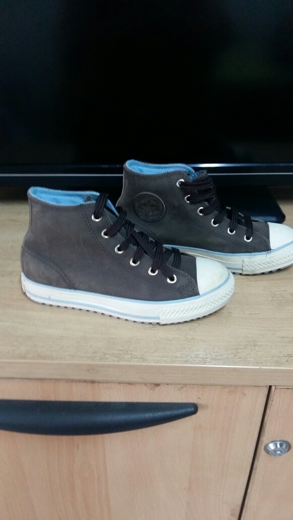 {keywor d} converse 335