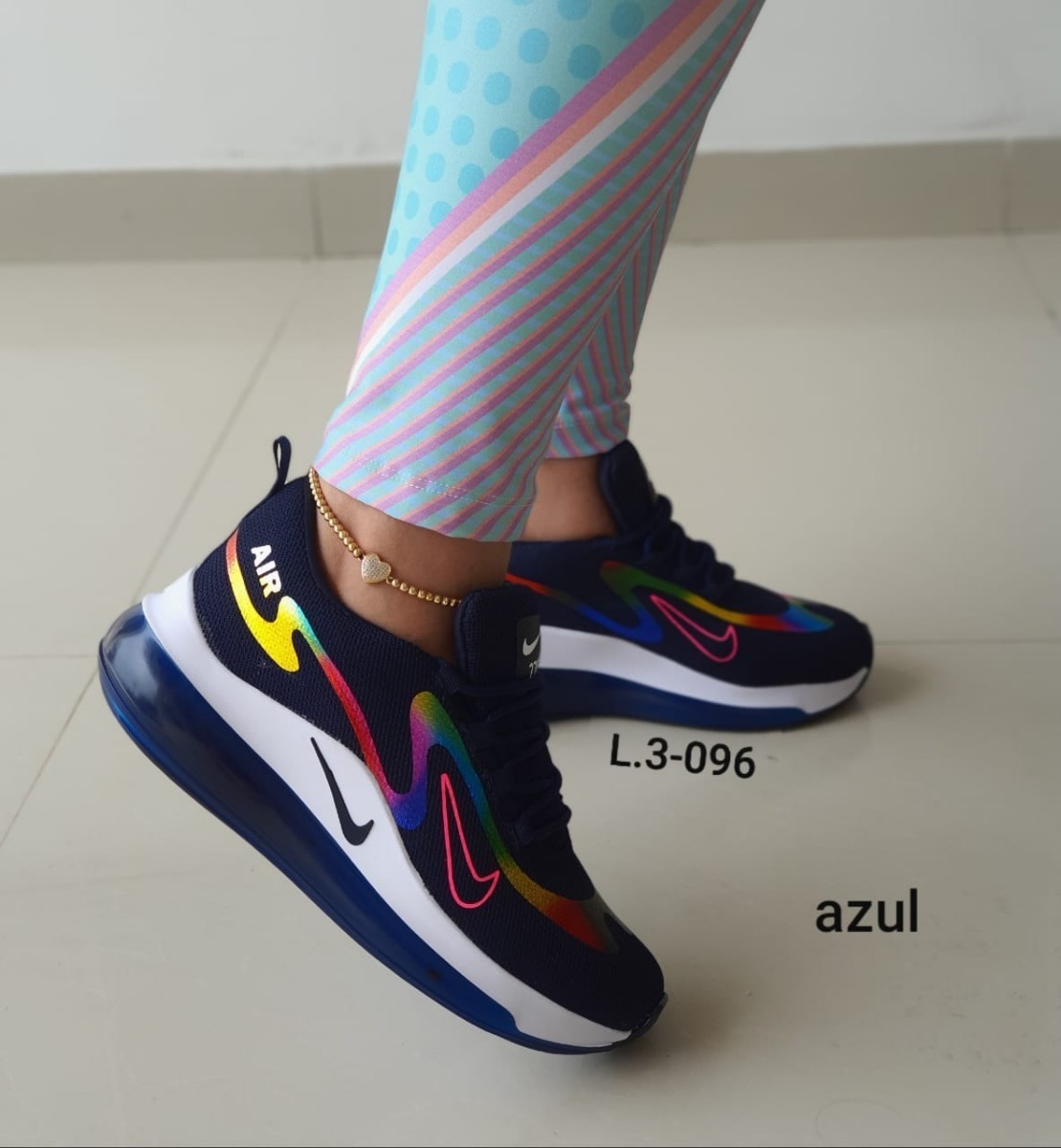Zapatos Deportivos Nike Arcoiris Para Damas - Bs. 2.000.000,00 en Mercado  Libre