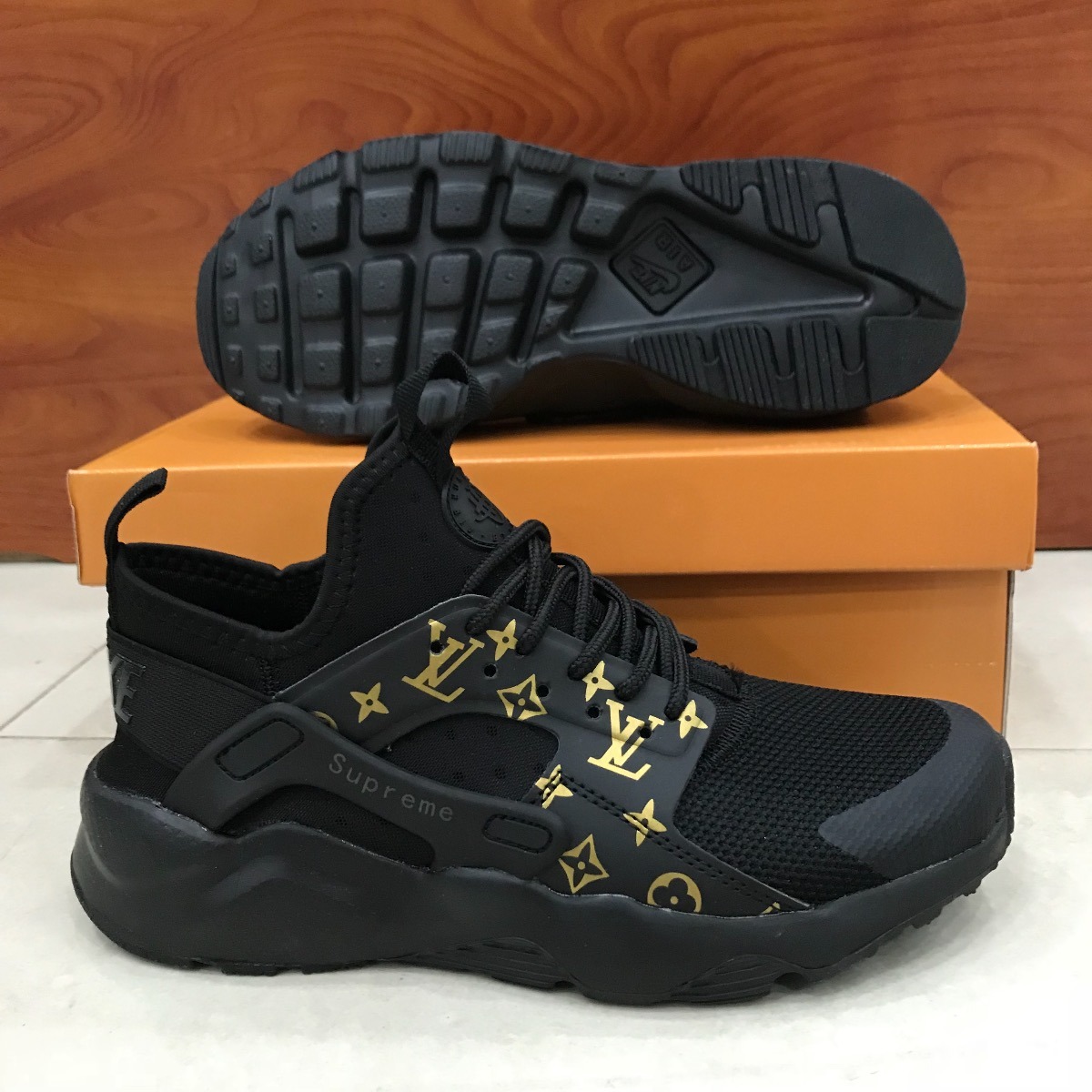 nike huarache supreme louis vuitton