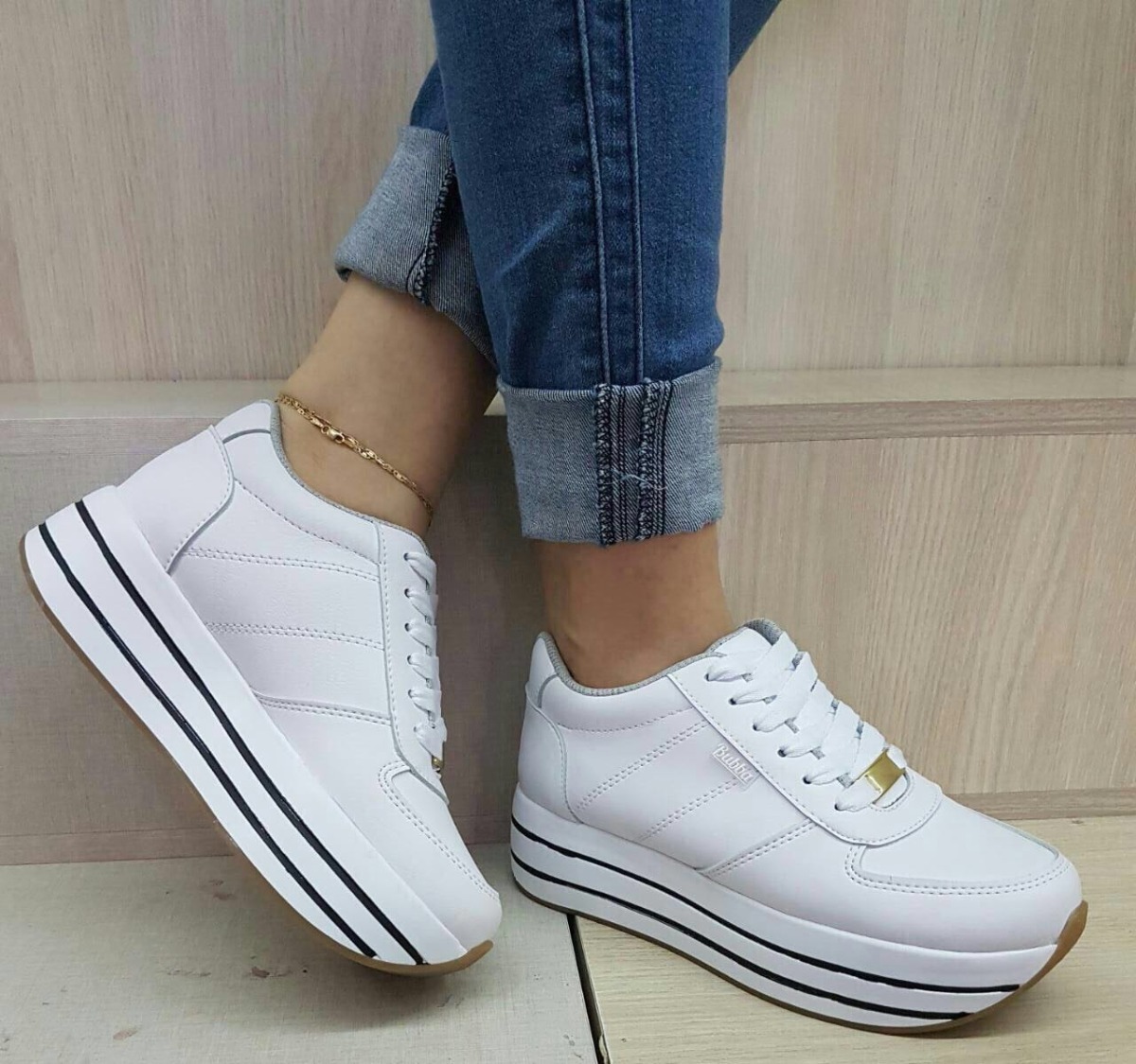 Venta > zapatos tenis para mujeres > en stock