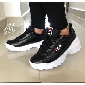 botas nike y adidas