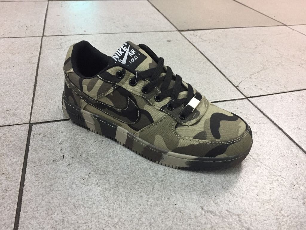 tenis nike camuflados