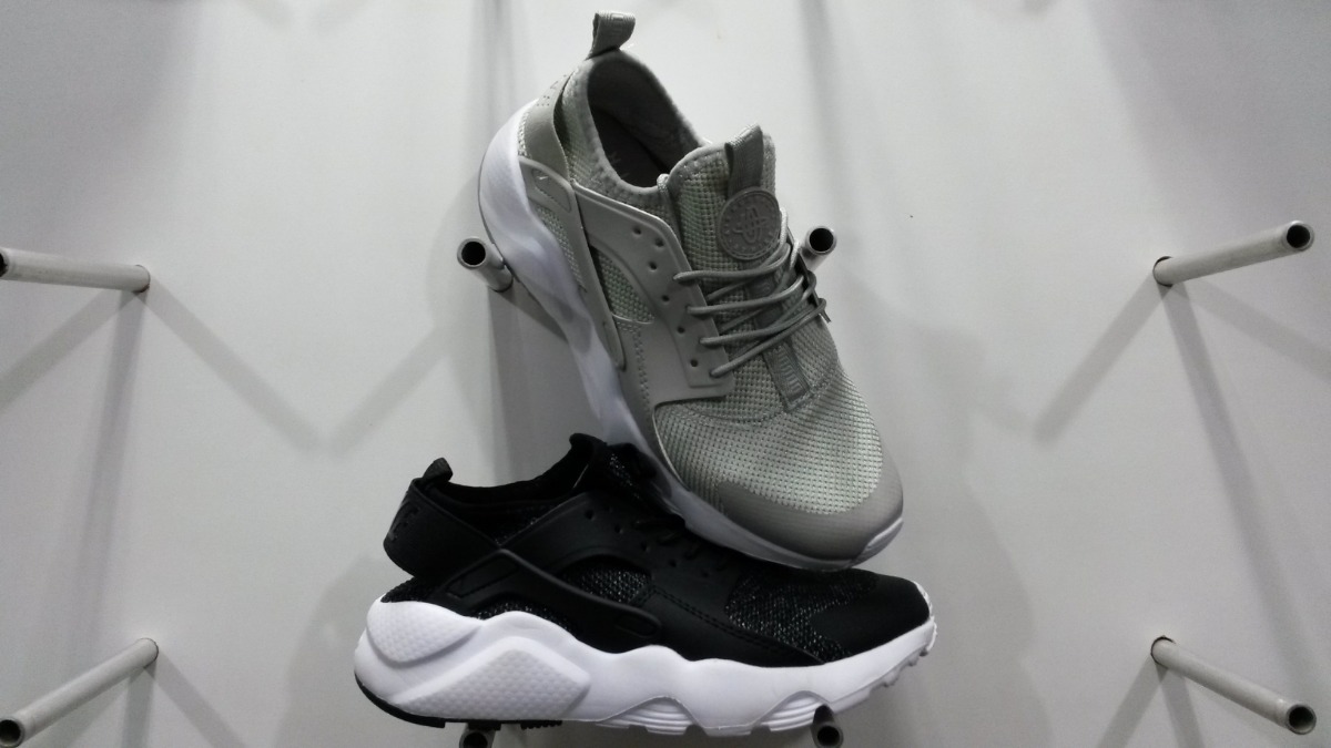 Zapatos Nike Air Huarache 2018 Para Damas 36-40 Eur - Bs. 5.333.559,58 en  Mercado Libre