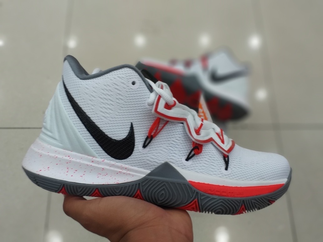 zapatos kyrie irving