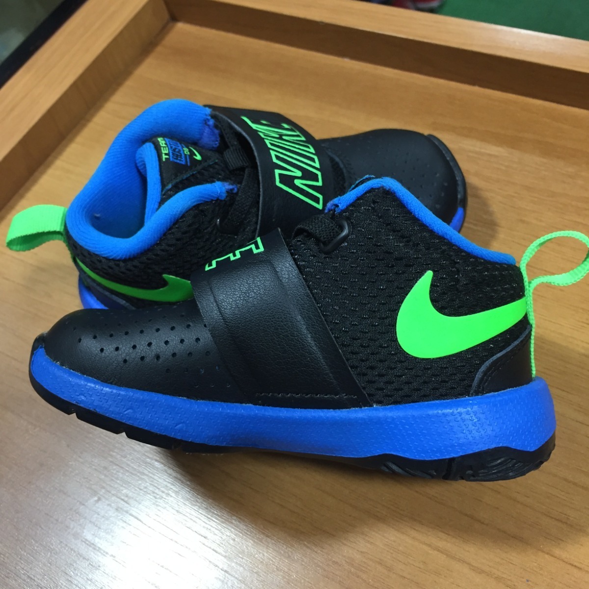 zapatos niño nike 22 zapatos niño nike 22