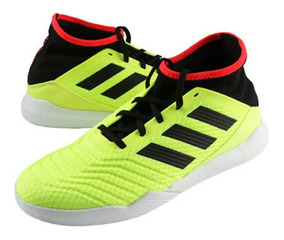 pupillos adidas predator