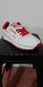 reebok freestyle rojas